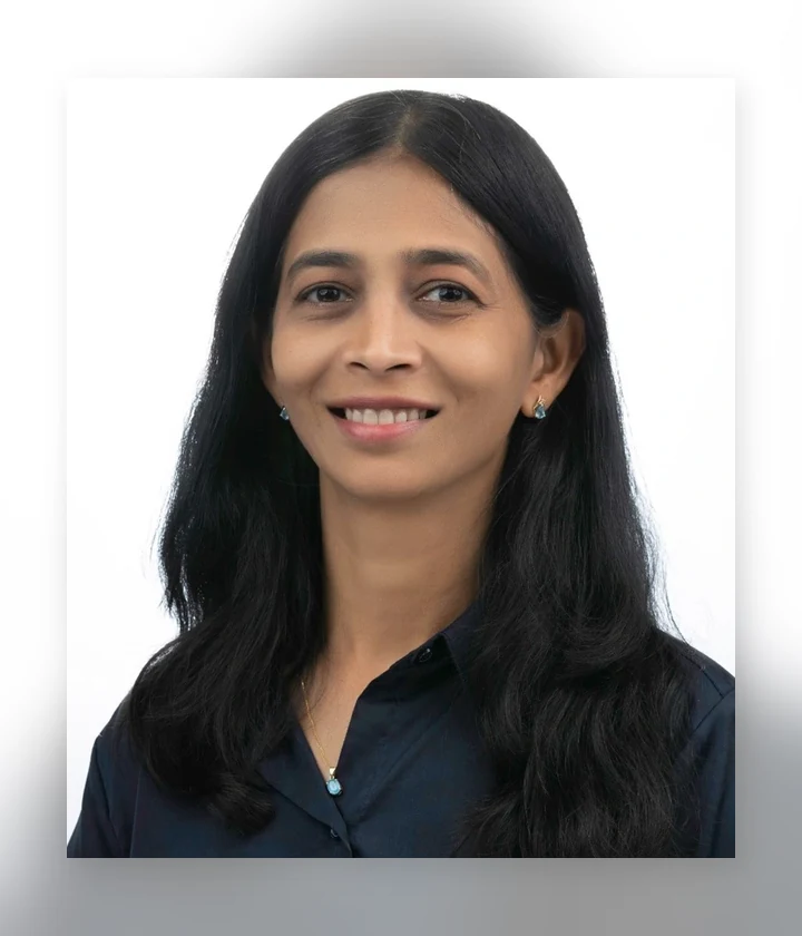 Headshot of Chitra Kanagaraj
